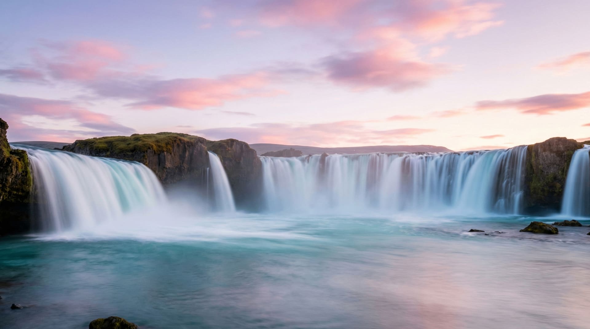 Goðafoss: Waterfall of the Gods